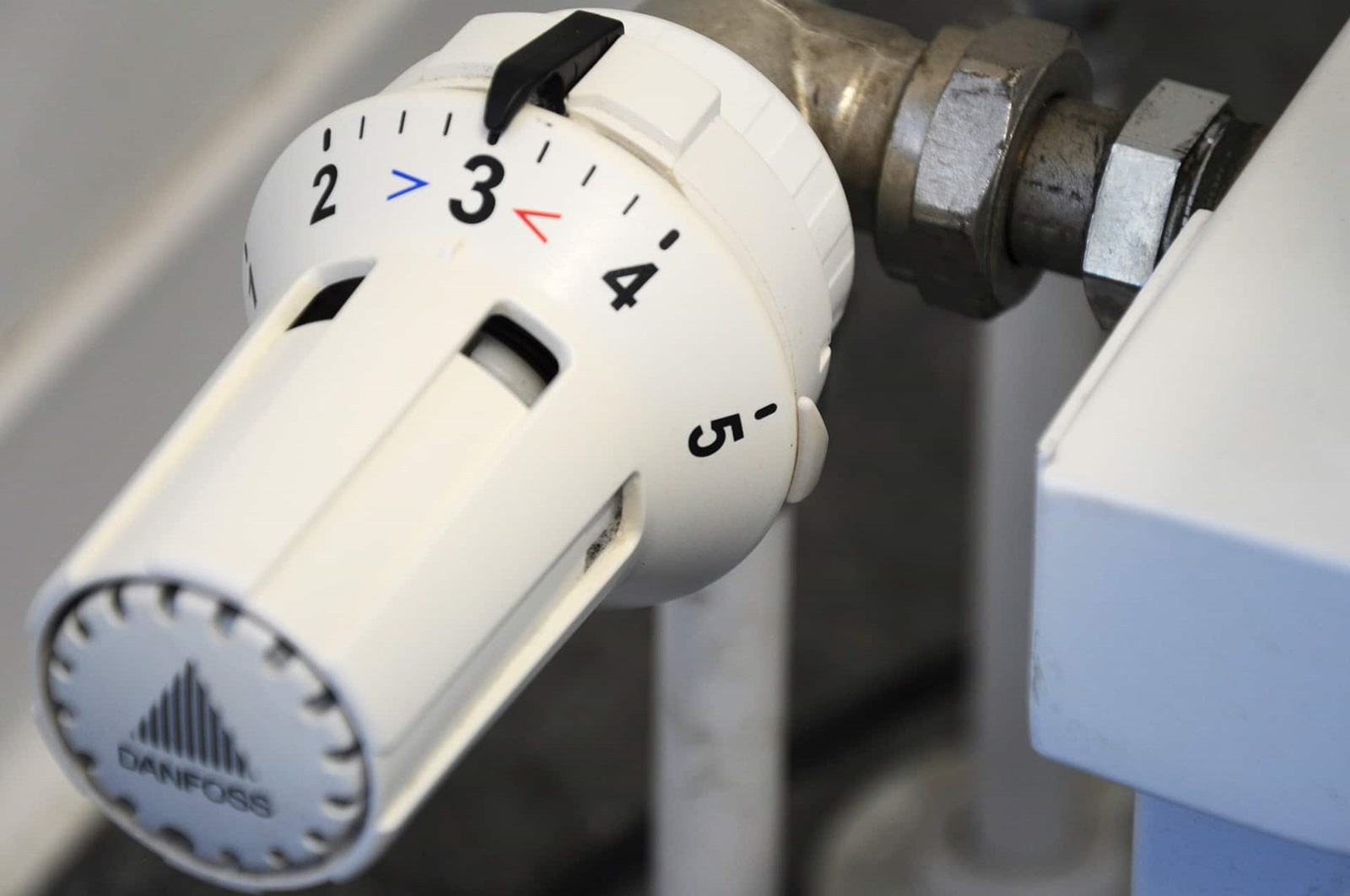 Válvula de radiador termostática: ¿qué es y cómo funciona? | Primagas
